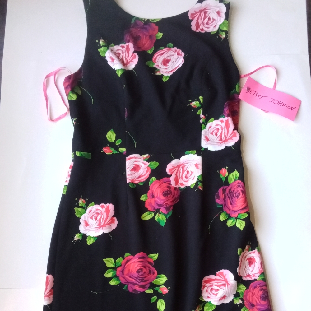 Betsey Johnson Floral Bouquet Dress Size 8